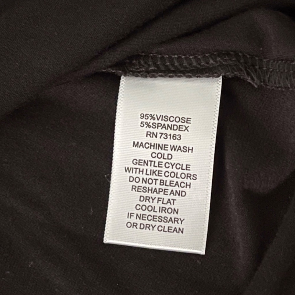 Cable and Gauge 3/4 Length Peek a Boo Sleeve Black Size Large - Picture 10 of 12